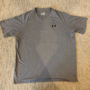 Men’s Under Armour “Heat Gear” T-shirt Size XL